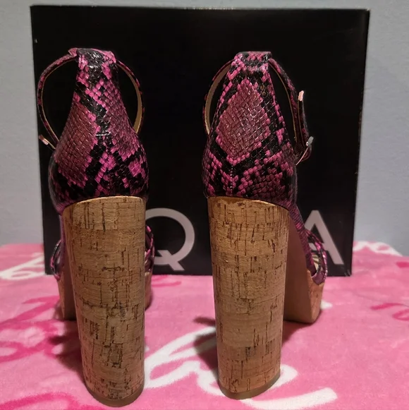Aqua Women's Pink Snake Platform Cork Like Ankle Strap Heels, Size 6.5M - Picture 9 of 10